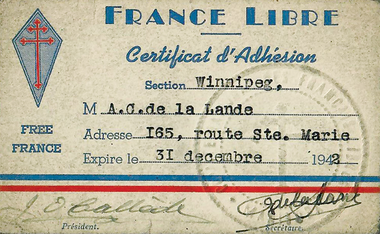 Certificat d’adhésion en couleur d’André Castelein de la Lande à la France libre portant l’emblème de l’association.